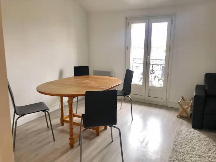 Appartement Simple Sur Argenteuil, Proche Paris Exterior foto